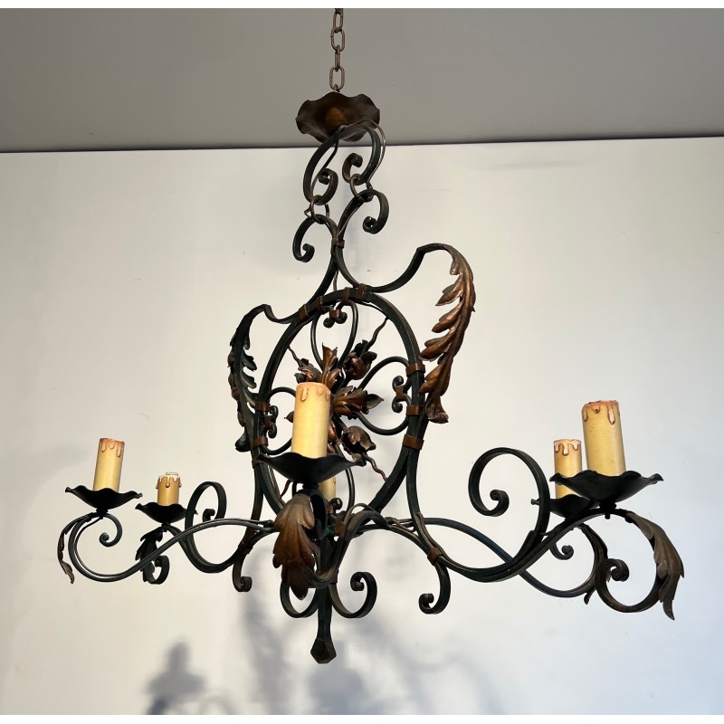 Important Lustre en Fer Forgé à Six Bras de Lumières Ornés de Palmettes Dorées, Travail Français, Vers 1940