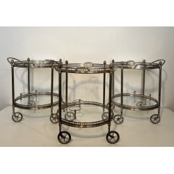Rare Suite de 3 Tables Roulantes Rondes en Laiton Argenté de la Maison Baguès