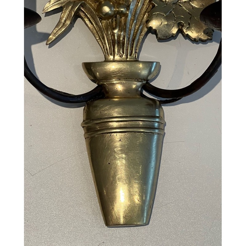 Paire d'Appliques en Bronze et Fer Forgé Représentant une Coupe de Fruits