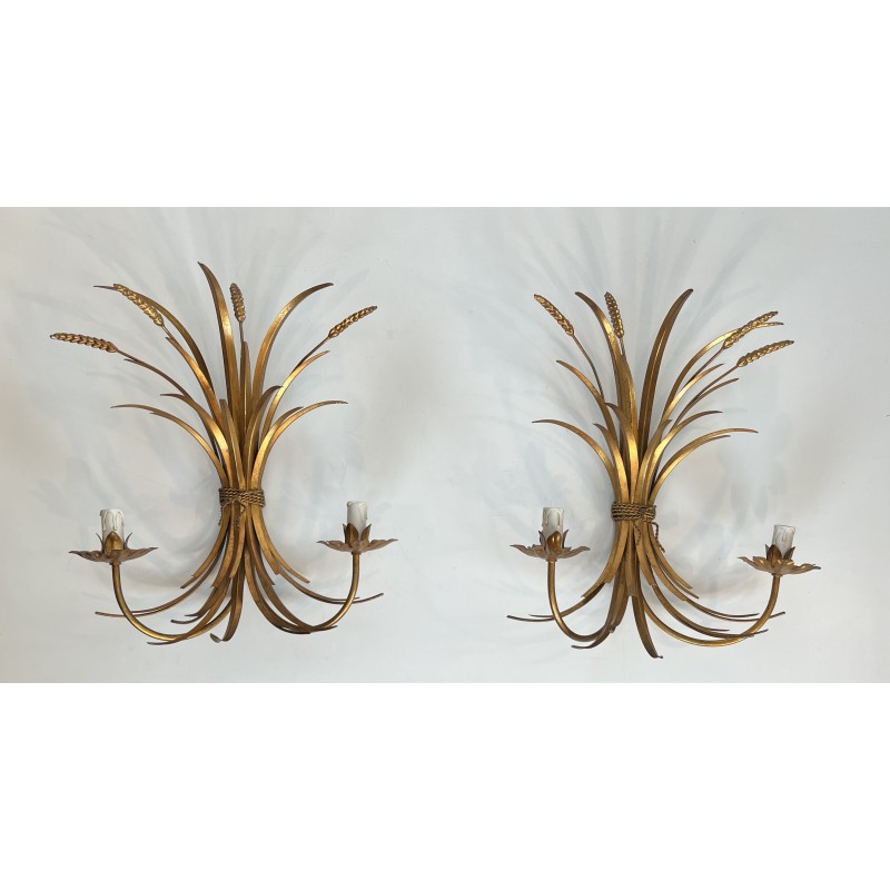Large Pair of Coco Chanel Gilt Metal Ears of Wheat Wall Sconces, French Work, circa 1970