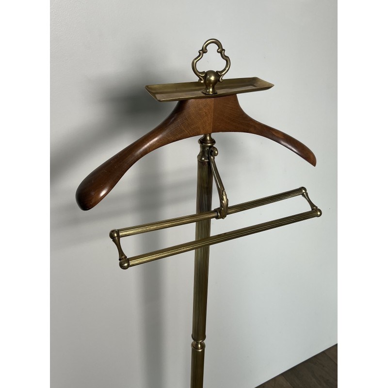Neoclassical Brass and Wood Gentleman's Valet Stand, French Work, circa 1940