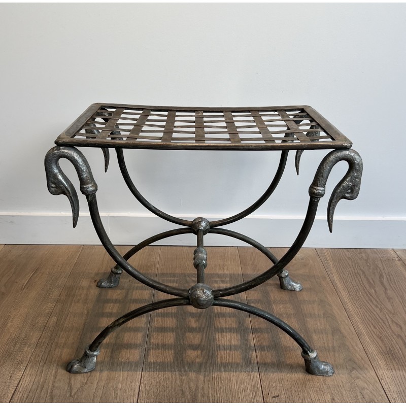Tabouret Curule de Style Néoclassique en Acier à Têtes de Canard Attribué à la Maison Jansen, Travail Français, vers 1940
