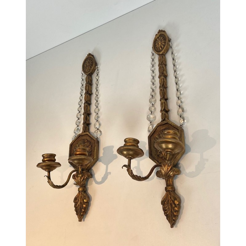 Important Pair of Louis the 16th Style Gilded Carved Wood Wall Sconces with Crystal Garlands