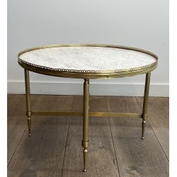 Table Basse Ronde Néoclassique en Laiton et Marbre de Carrare, Maison Jansen, Travail Français, vers 1940
