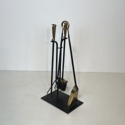 Nécessaire de Feu Design en Métal Laqué Noir et Laiton, Travail Français, vers 1970