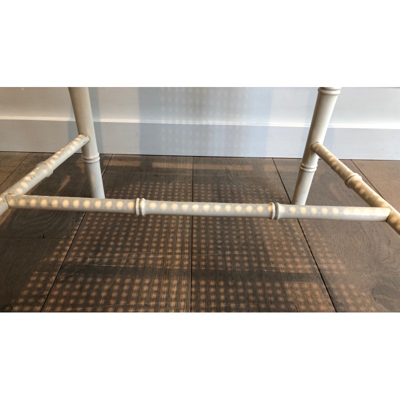 Paire de Fauteuils Façon Faux-Bambou en Bois Laqué Blanc dans le Goût de la Maison Jansen