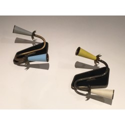 Paire d'Appliques en Métal Laqué et Laiton. Vers 1950