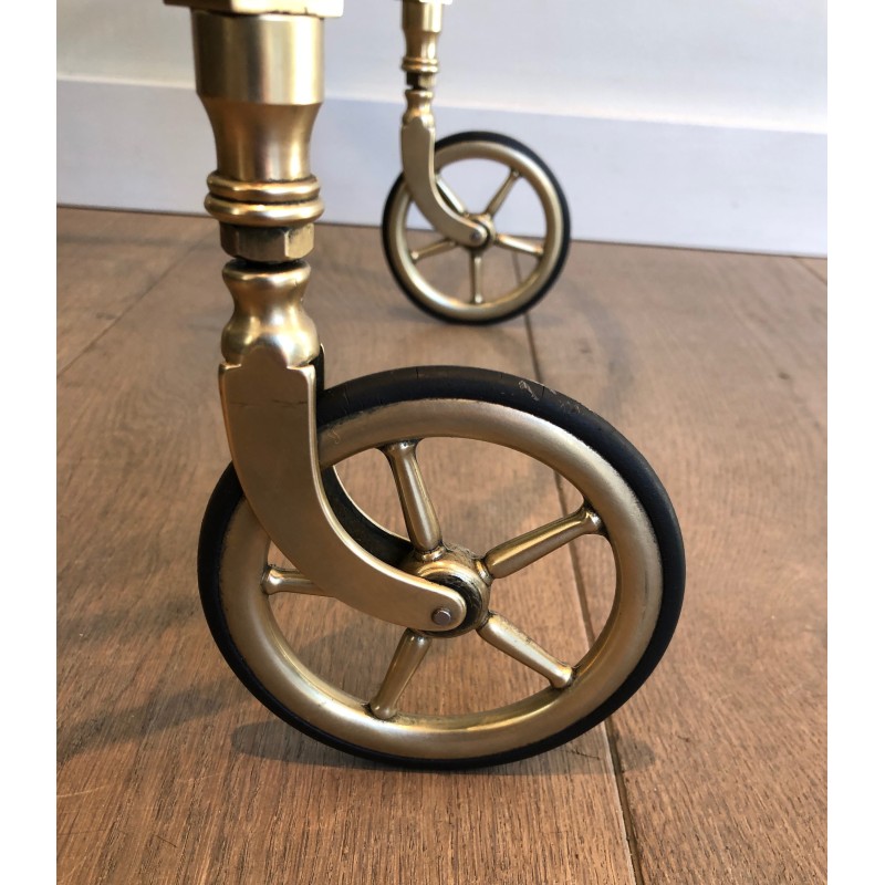 Neoclassical Round Brass Drinks Trolley with Removable Trays by Maison Baguès, circa 1940