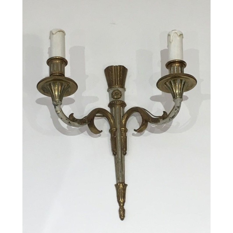 Paire d'Appliques de Style Louis XVI en Bronze et Patine Blanc Cassé