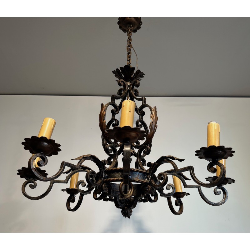 Large 8 lights Wrought Iron Chandelier. Circa 1950