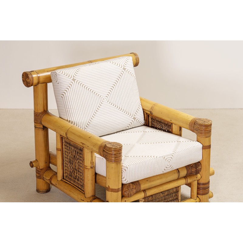 Paire d'Importants Fauteuils en Bambou et Coussins Pierre Frey