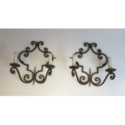 Paire d'Importantes Appliques Décoratives en Fer Forgé