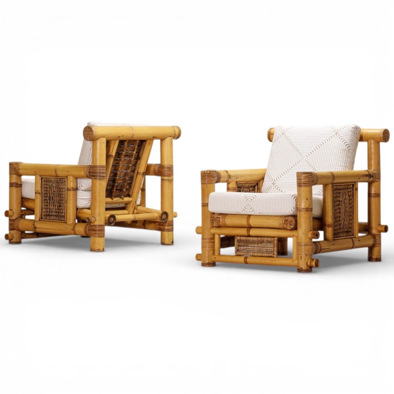 Paire d'Importants Fauteuils en Bambou et Coussins Pierre Frey
