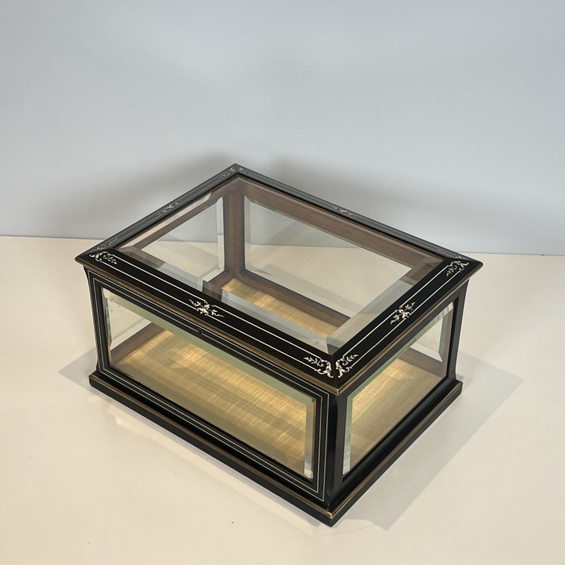 Napoleon III Jewelry Box in Black Lacquered Wood with Beveled Glass inlaid with Mother-of-Pearl and Brass Trim