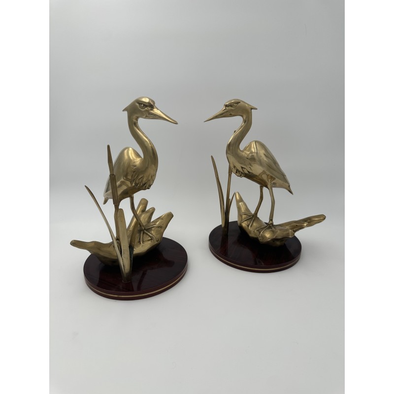 Paire de Sculptures en Laiton Représentant Des Oiseaux Stylisés sur Socle en Bois