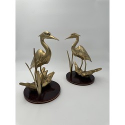 Paire de Sculptures en Laiton Représentant Des Oiseaux Stylisés sur Socle en Bois