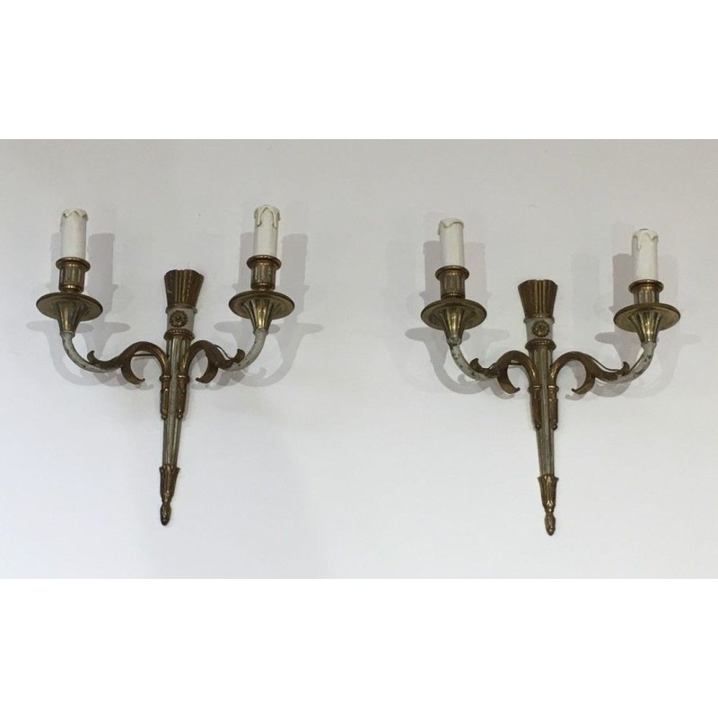 Paire d'Appliques de Style Louis XVI en Bronze et Patine Blanc Cassé