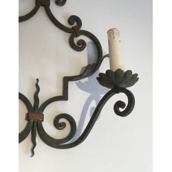 Paire d'Importantes Appliques Décoratives en Fer Forgé