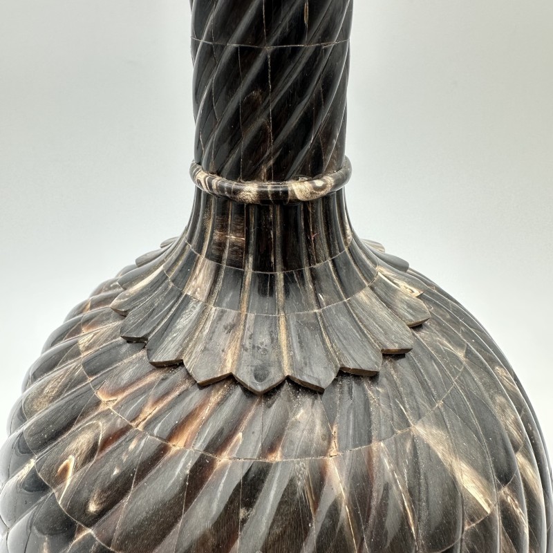 Bouteille Cérémonielle Corne & Laiton | Années 1980