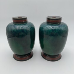 Pair of Sèvres Porcelain Covered Vases with Emerald Glaze, Art Deco Period.