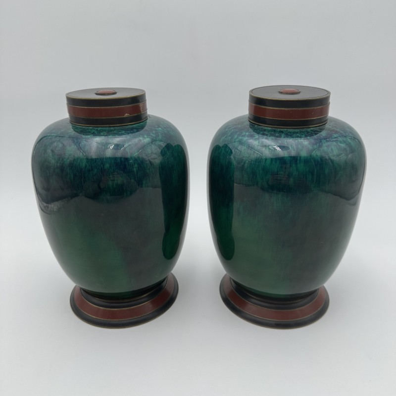 Pair of Sèvres Porcelain Covered Vases with Emerald Glaze, Art Deco Period.