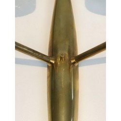 Paire d'appliques en Bronze à réflecteurs en Verre Travaillé. Stilnovo