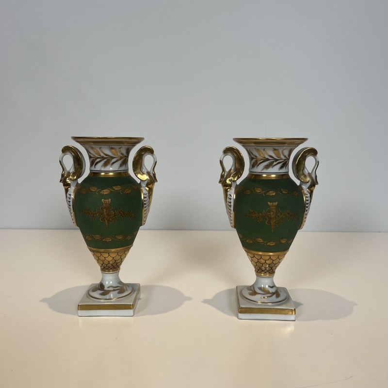Paire Vases Porcelaine Style Empire | Décor Faisceau de Licteur