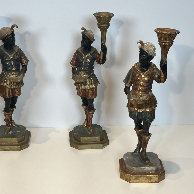 Suite de Quatre Sculptures Porte-Torchères "Moretti" Polychromes, Style Vénitien, 1950s