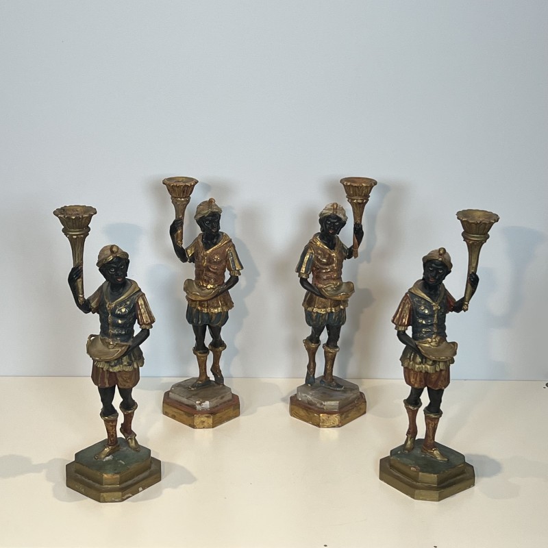 Suite de Quatre Sculptures Porte-Torchères "Moretti" Polychromes, Style Vénitien, 1950s