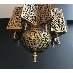 Exceptionnelle Lanterne Orientale en Laiton
