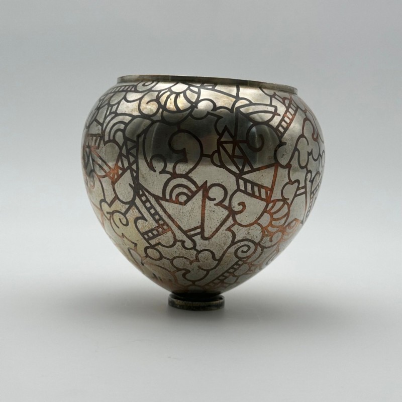 Vase dinaderie Art décor à décor géométrique – vers 1970