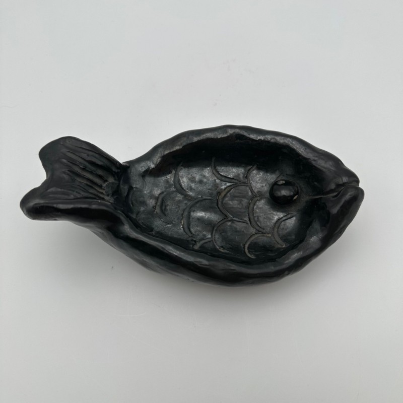 Vide-poche en forme de poisson en céramique noire – Signé, vers 1970