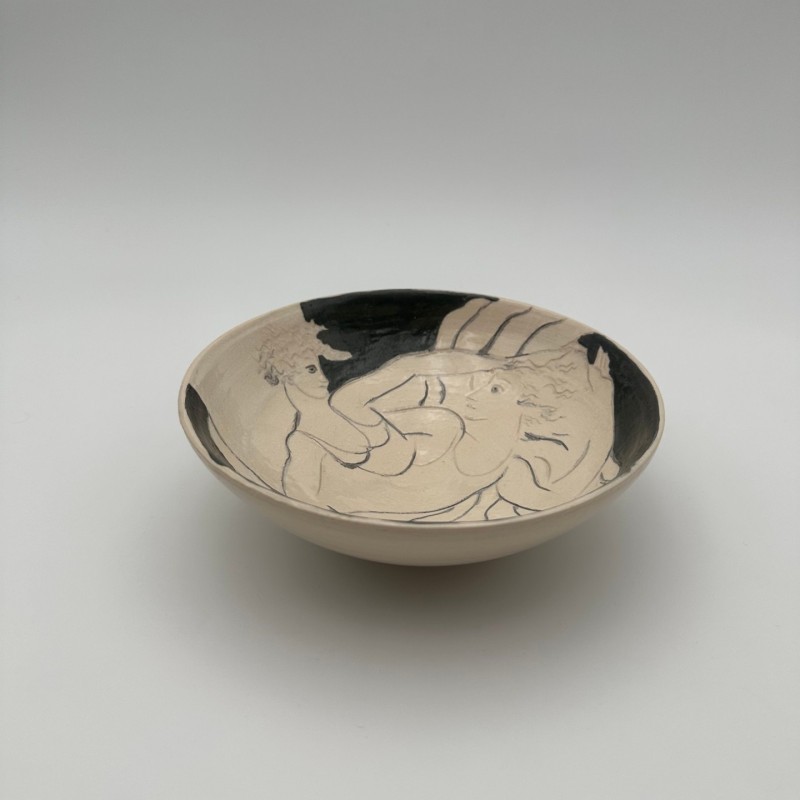 Vide-Poche en Céramique Décoré de Deux Figures Féminines – Signé vers 1970