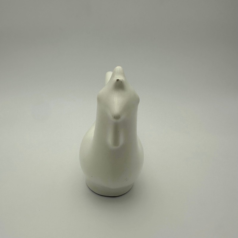 Coq en céramique blanche. Travail Français dans le goût de Jouve. Vers 1950