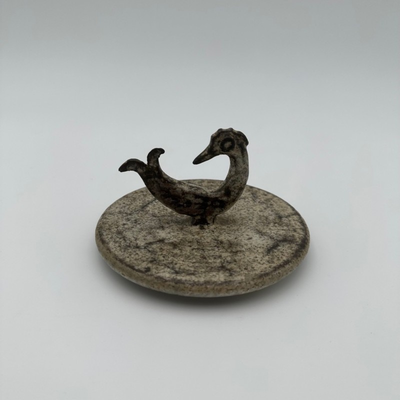 Pot couvert en céramique polychrome de Jean Derval. Années 1970