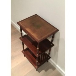 Petite Table en Acajou, Cuir et Laiton