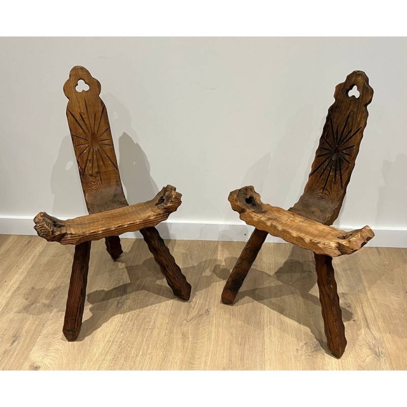 Paire de chaises tripodes de montagne