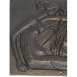 Plaque de Cheminée Moderniste en Fonte représentant une Femm