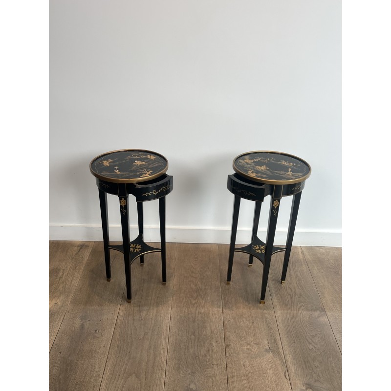 Pair Maison Hirsh Black Lacquered Pedestals Gilded Decor 1970 - Maison Barrois