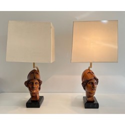Paire de Lampes en Noyer, Visages de Soldats Casqués, Travail Italien, vers 1970