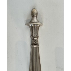 Paire d'Appliques en Bronze Argenté à Trois Bras de Lumière de Style Néoclassique dans le Goût de la Maison Jansen. Vers 1940