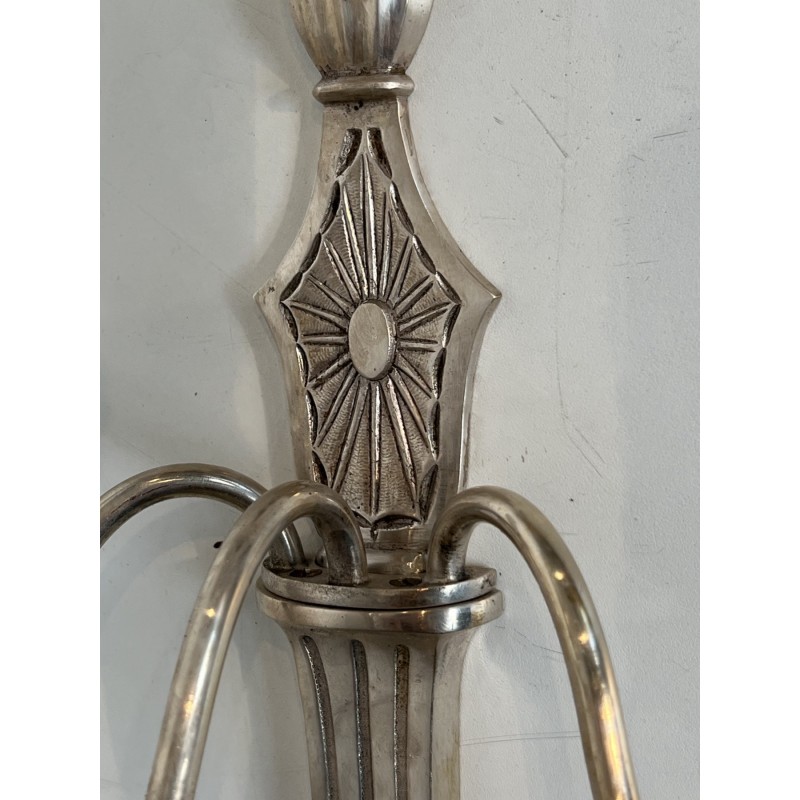 Paire d'Appliques en Bronze Argenté à Trois Bras de Lumière de Style Néoclassique dans le Goût de la Maison Jansen. Vers 1940