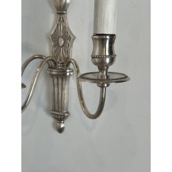 Paire d'Appliques en Bronze Argenté à Trois Bras de Lumière de Style Néoclassique dans le Goût de la Maison Jansen. Vers 1940
