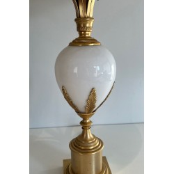 Lampe Œuf d’Autruche Opaline Blanche Nickel Doré, Goût Maison Charles, vers 1970
