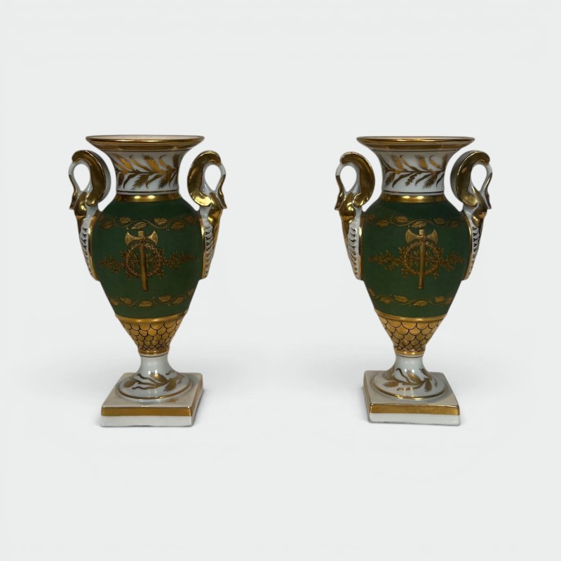 Paire Vases Porcelaine Style Empire | Décor Faisceau de Licteur