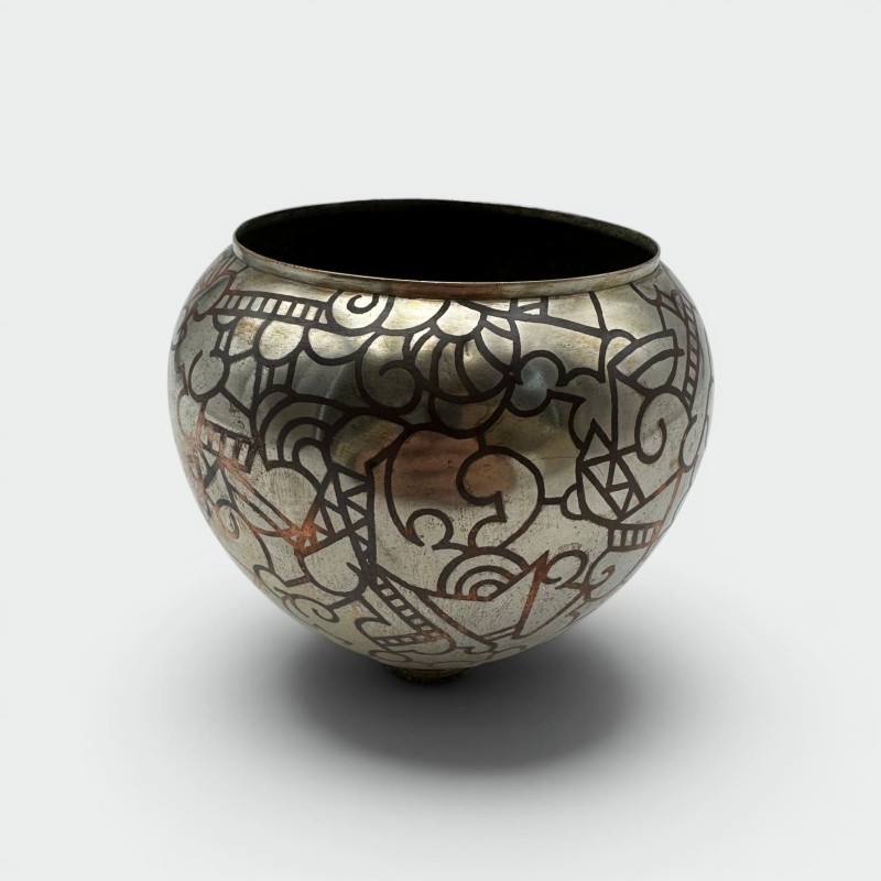 Vase dinaderie Art décor à décor géométrique – vers 1970