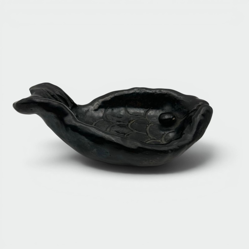 Vide-poche en forme de poisson en céramique noire – Signé, vers 1970