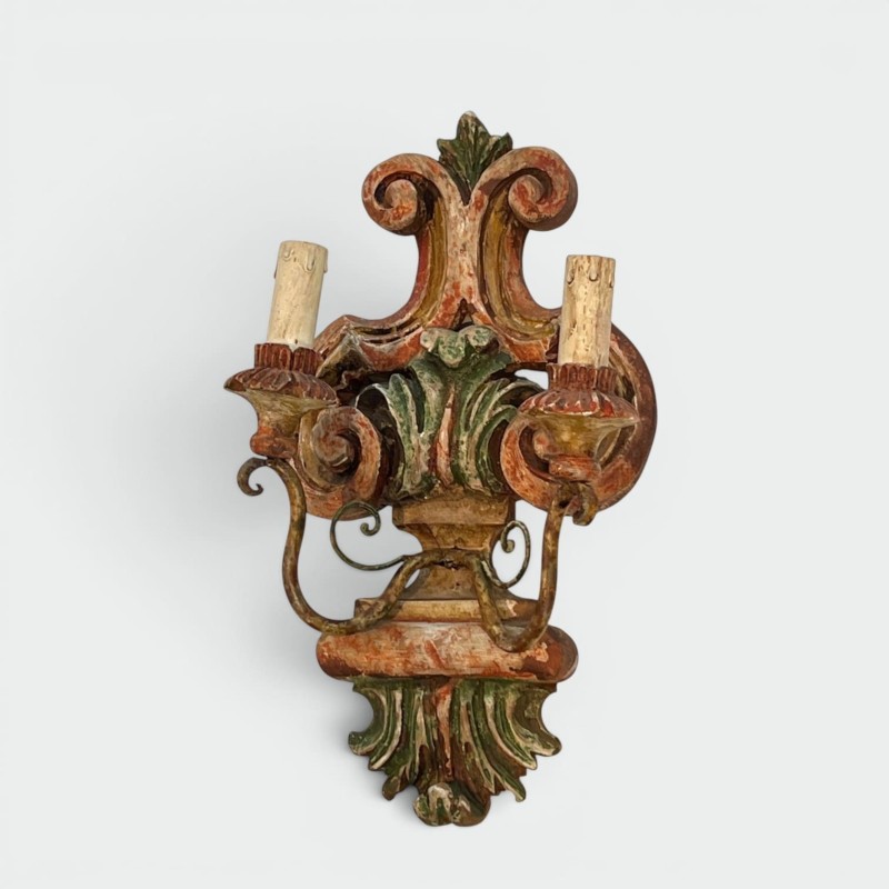 Appliques en Bois Sculpté Polychrome | Maison Barrois