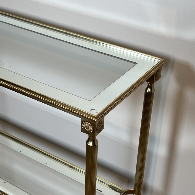Console à Trois Plateaux en Laiton à Frise | Maison Barrois