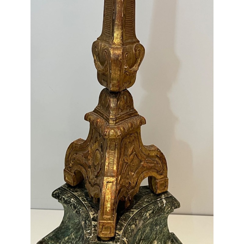 Grand Candélabre Bois Sculpté Doré sur Socle Patiné, Travail Français, vers 1900